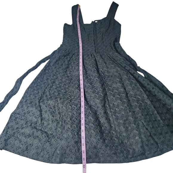 Nanette Lepore Black Bustier Eyelet Lace Dress Women's Size 10 Black Midi A-Line - Picture 15 of 16